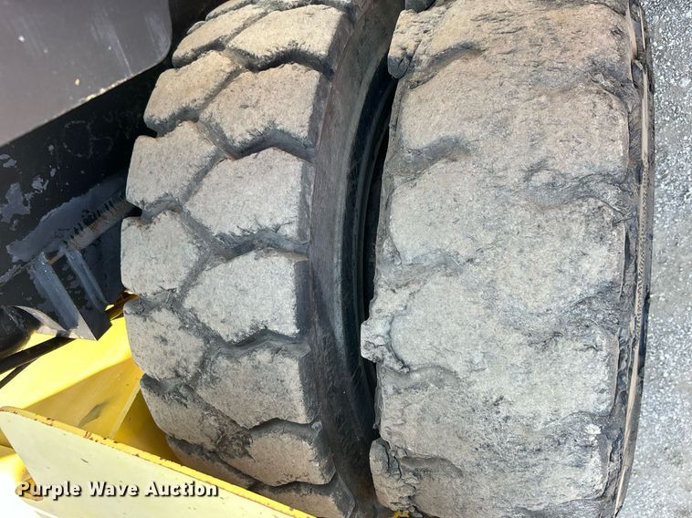 image for item EG2179 2004 Hyster 360 forklift