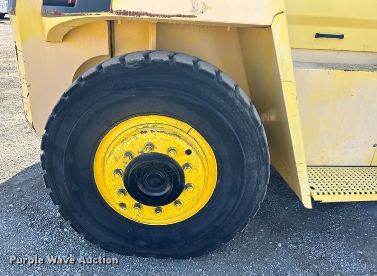 image for item EG2179 2004 Hyster 360 forklift