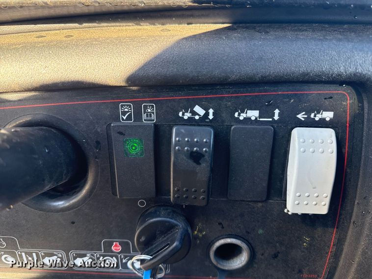 image for item EG2201 2012 Toro Workman MDE utility vehicle