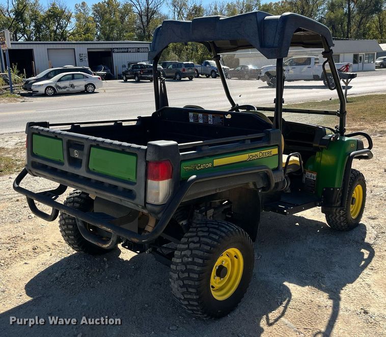 image for item EH2904 2016 John Deere Gator 825i utility vehicle
