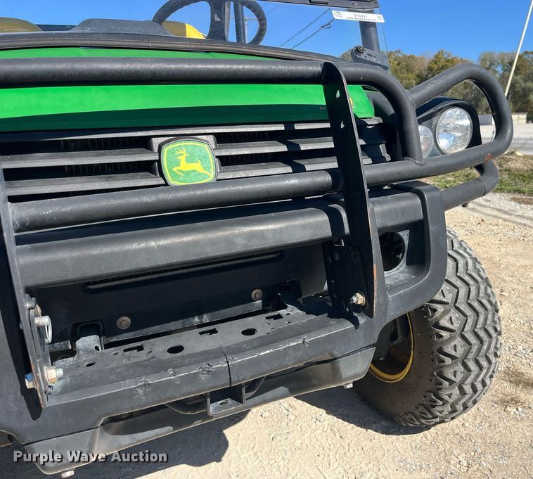 image for item EH2904 2016 John Deere Gator 825i utility vehicle