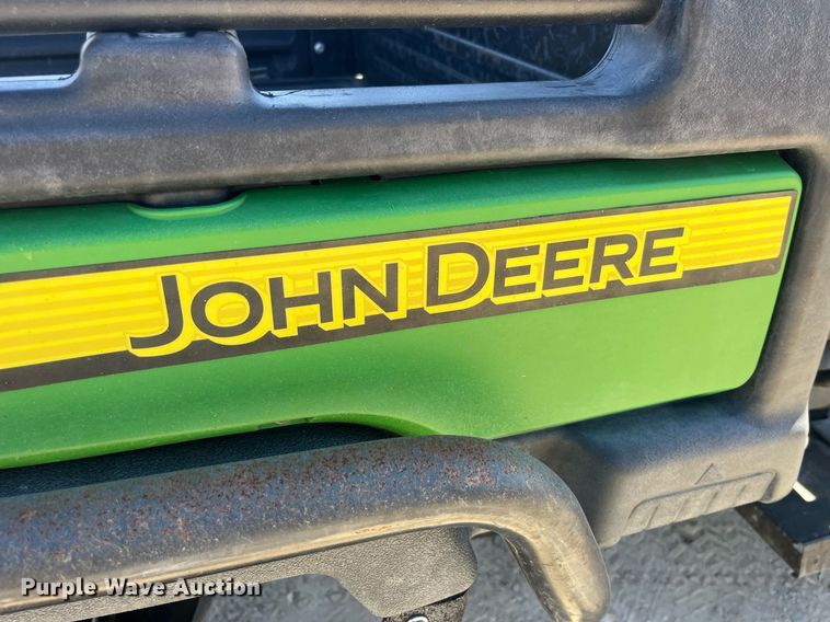 image for item EH2904 2016 John Deere Gator 825i utility vehicle