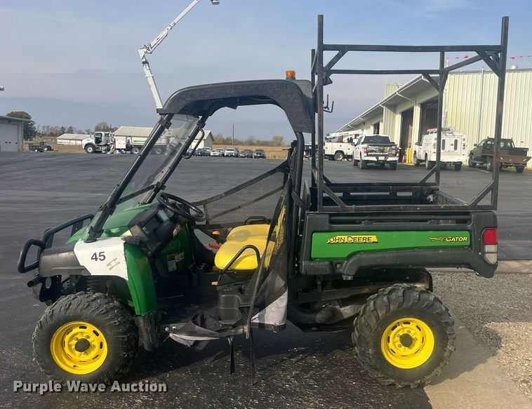 image for item EH2909 2016 John Deere 825 Gas XUV utility vehicle