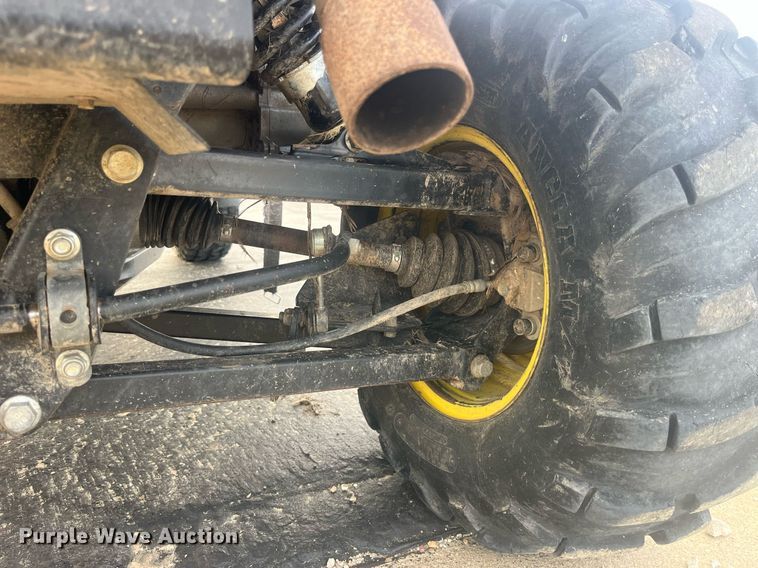 image for item EH2909 2016 John Deere 825 Gas XUV utility vehicle