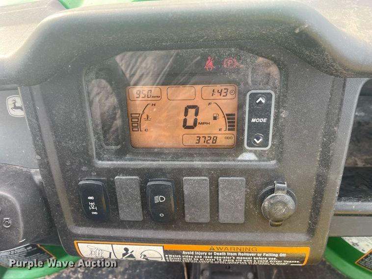 image for item EH2909 2016 John Deere 825 Gas XUV utility vehicle