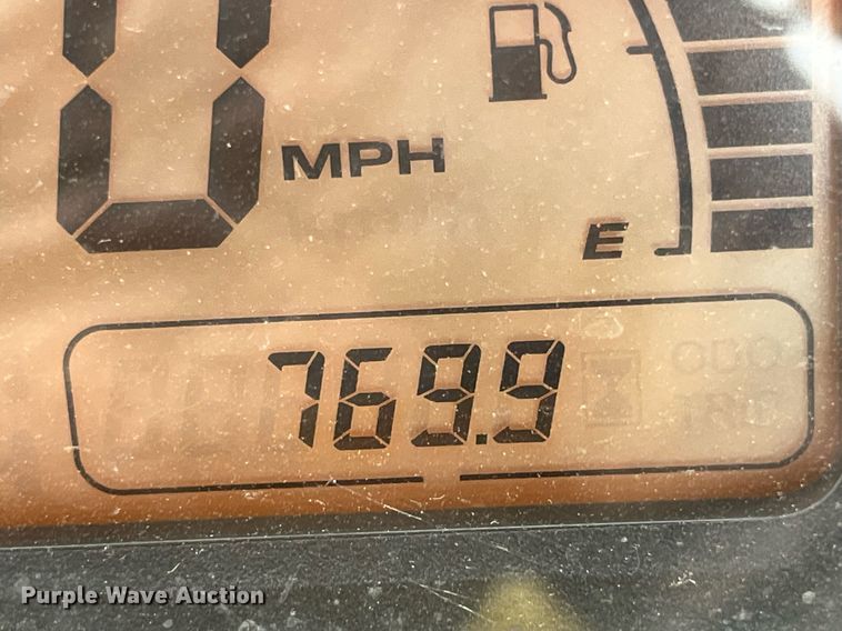 image for item EH2909 2016 John Deere 825 Gas XUV utility vehicle