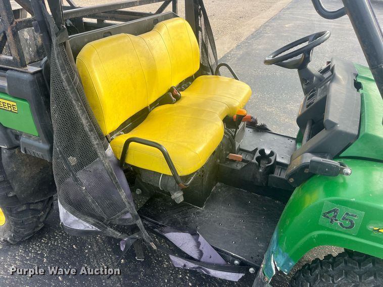 image for item EH2909 2016 John Deere 825 Gas XUV utility vehicle