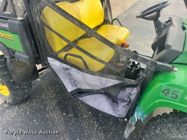 image for item EH2909 2016 John Deere 825 Gas XUV utility vehicle