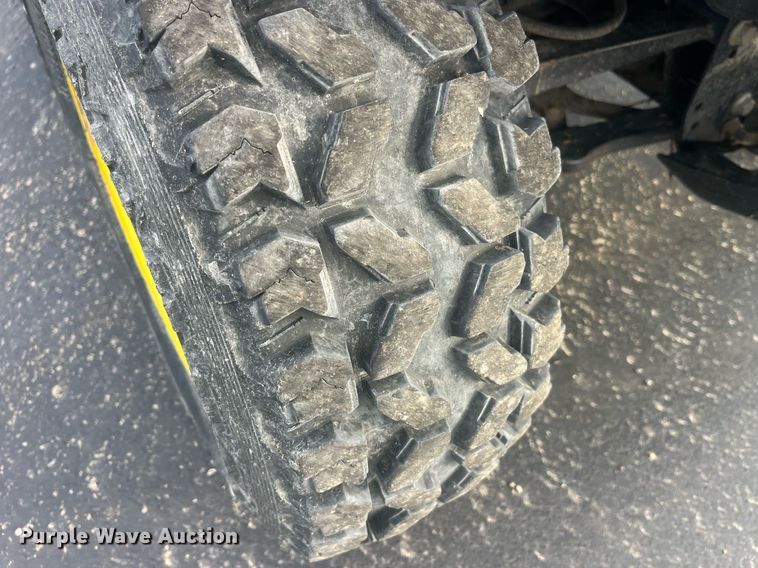 image for item EH2909 2016 John Deere 825 Gas XUV utility vehicle