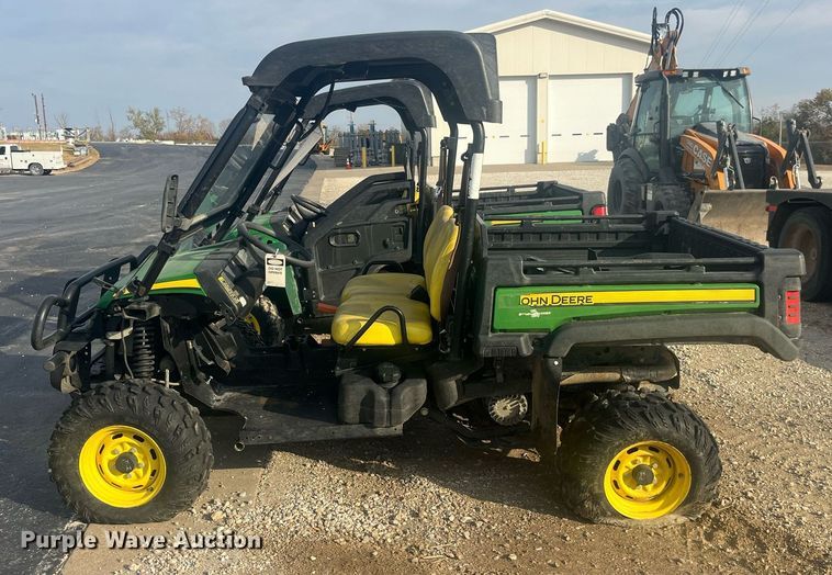 image for item EH2911 (2) John Deere utility vehicles