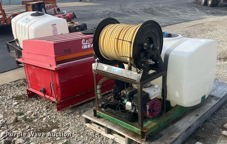 image for item EH2921 (3) pumps