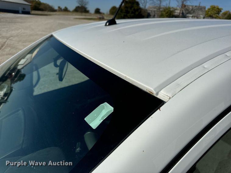 image for item EH7112 2018 Nissan NV200 SV van