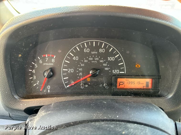 image for item EH7112 2018 Nissan NV200 SV van