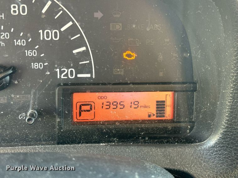 image for item EH7112 2018 Nissan NV200 SV van