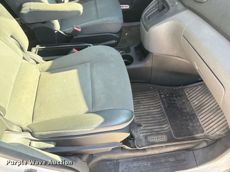 image for item EH7112 2018 Nissan NV200 SV van