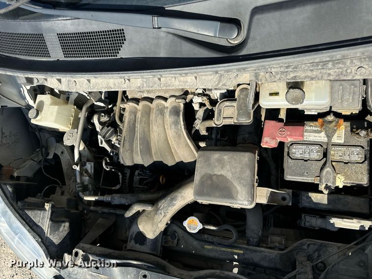 image for item EH7112 2018 Nissan NV200 SV van