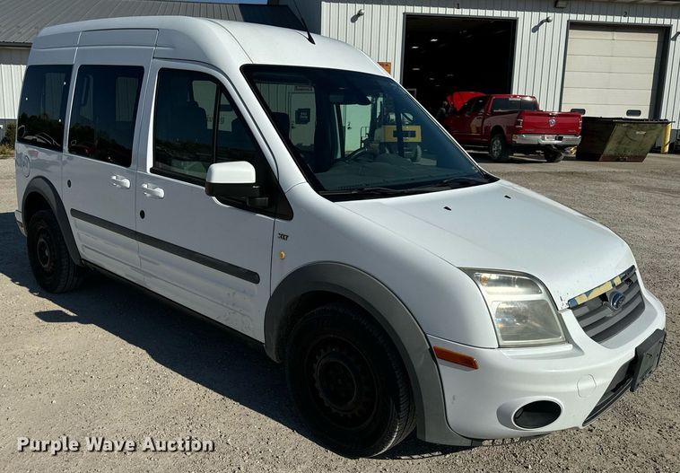 image for item EH7113 2011 Ford Transit Connect XLT van