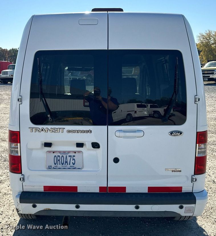 image for item EH7113 2011 Ford Transit Connect XLT van