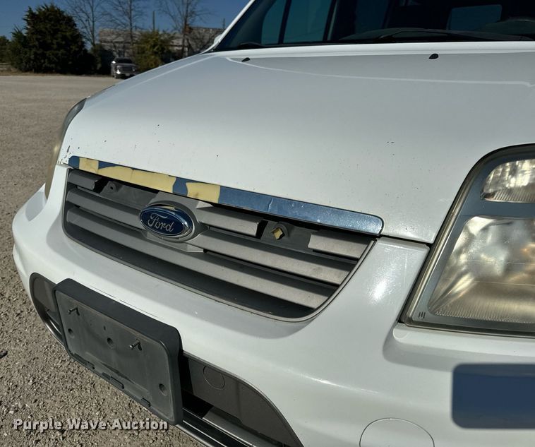 image for item EH7113 2011 Ford Transit Connect XLT van