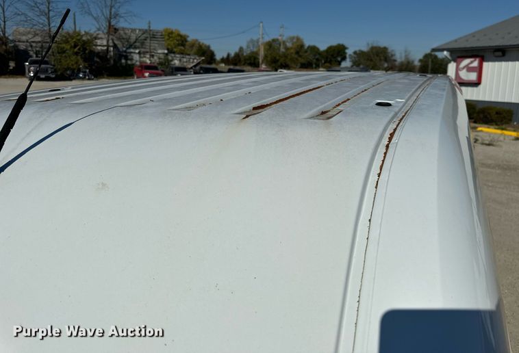 image for item EH7113 2011 Ford Transit Connect XLT van