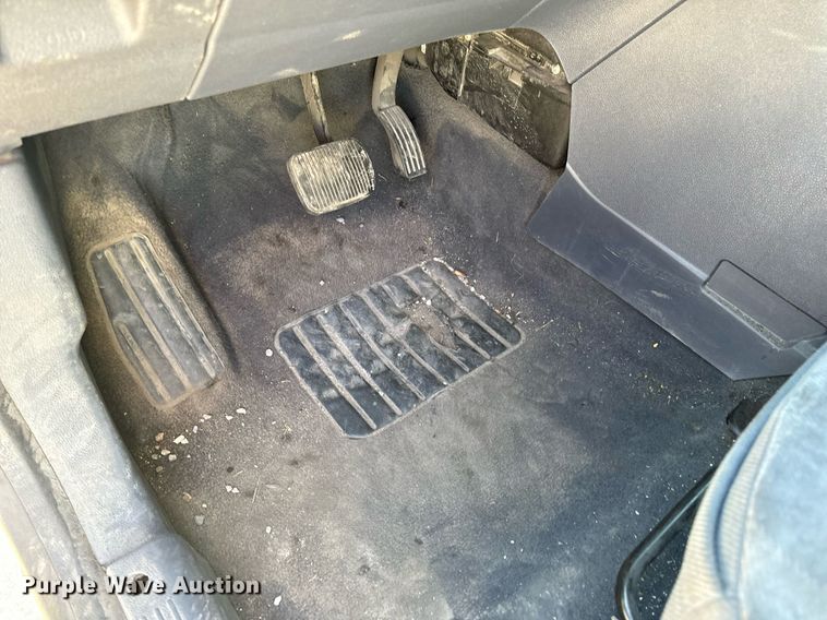 image for item EH7113 2011 Ford Transit Connect XLT van