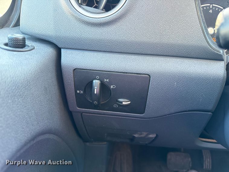 image for item EH7113 2011 Ford Transit Connect XLT van