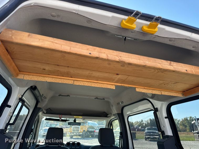 image for item EH7113 2011 Ford Transit Connect XLT van