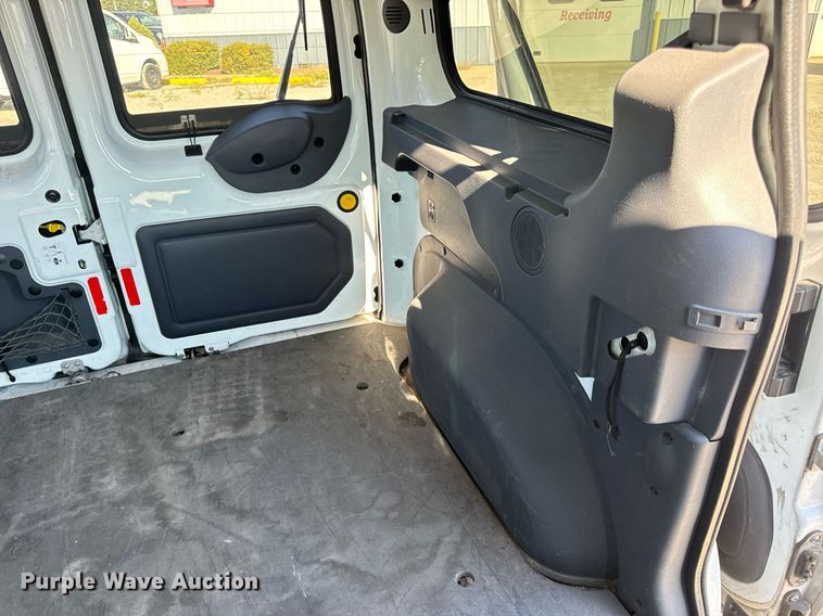 image for item EH7113 2011 Ford Transit Connect XLT van