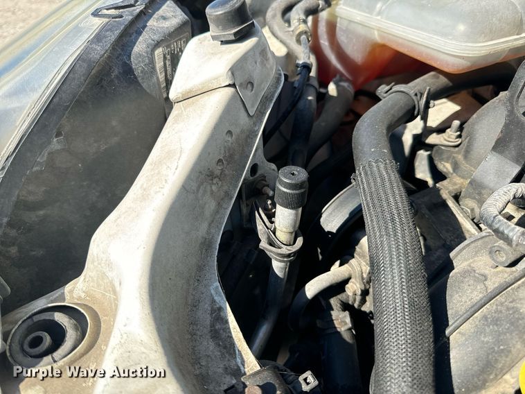 image for item EH7113 2011 Ford Transit Connect XLT van