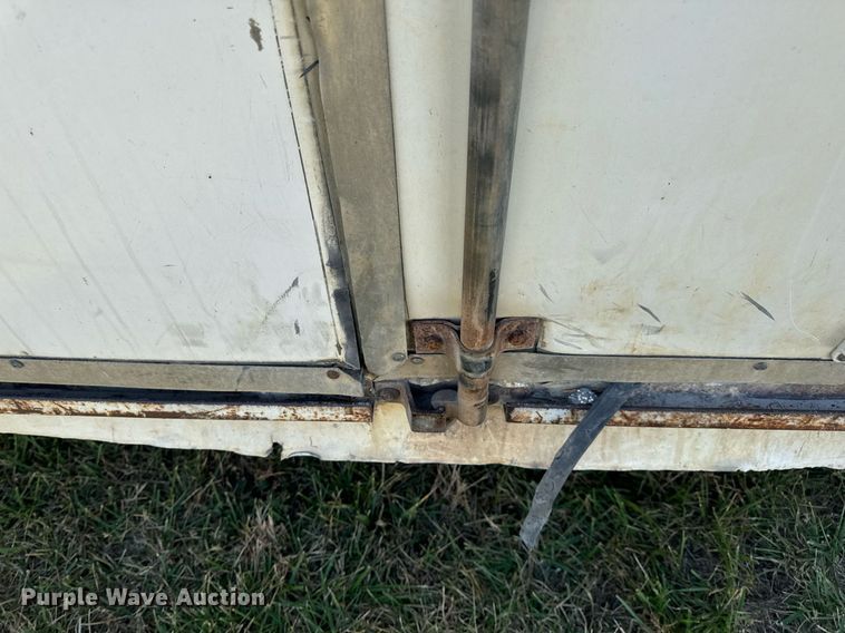 image for item EH7205 2002 Haulmark GR85X16WT2 enclosed cargo trailer