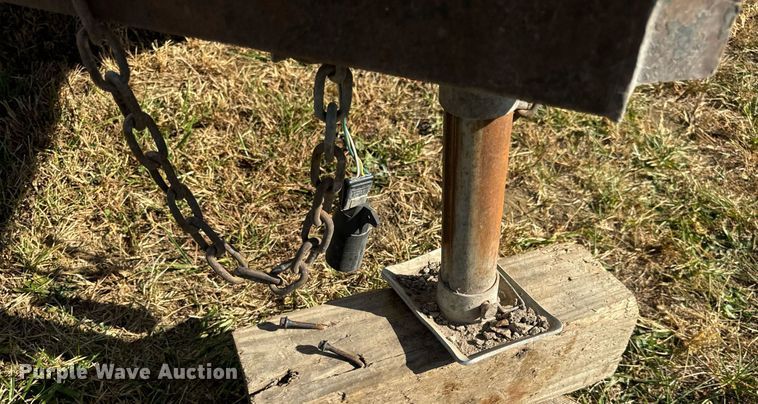 image for item EH7205 2002 Haulmark GR85X16WT2 enclosed cargo trailer