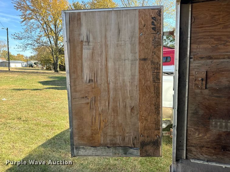 image for item EH7205 2002 Haulmark GR85X16WT2 enclosed cargo trailer