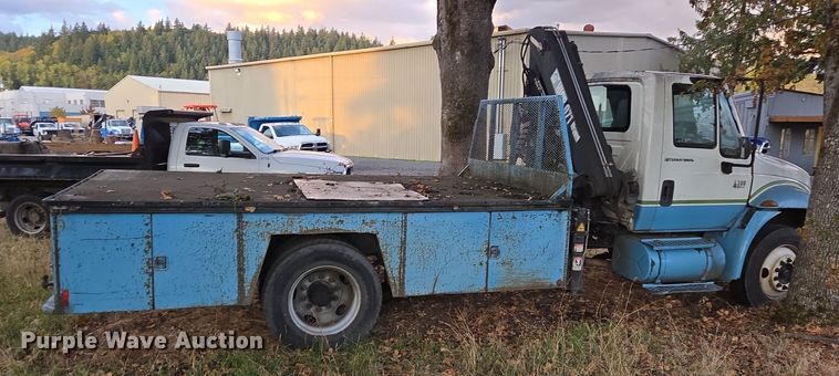 image for item EI4049 2003 International 4300 SBA crane truck