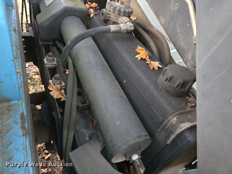 image for item EI4049 2003 International 4300 SBA crane truck