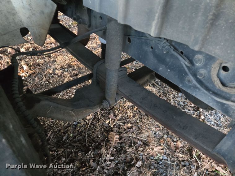 image for item EI4049 2003 International 4300 SBA crane truck