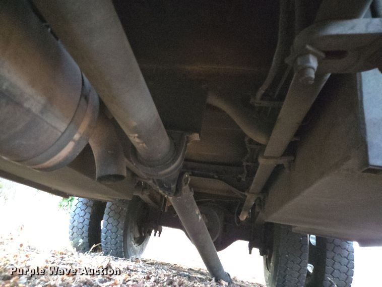 image for item EI4049 2003 International 4300 SBA crane truck