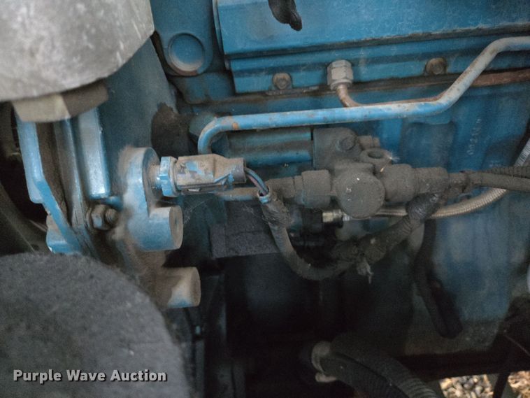 image for item EI4049 2003 International 4300 SBA crane truck