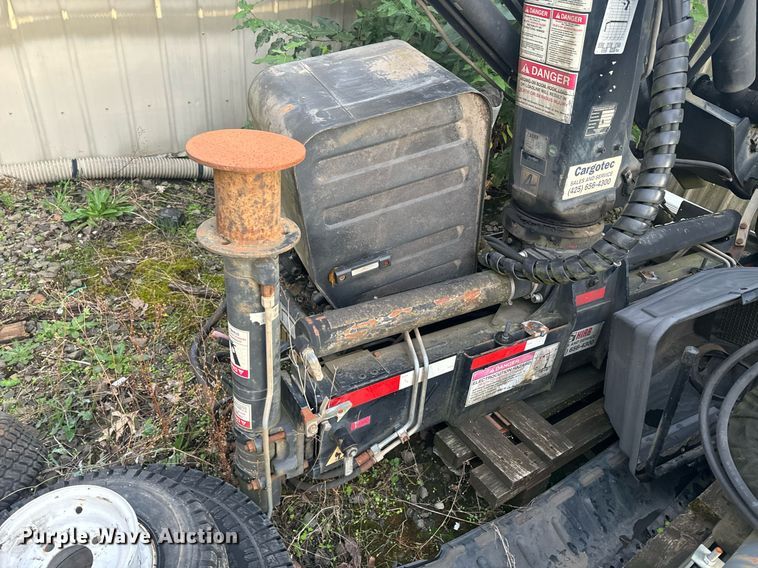 image for item EI4050 HIAB Knuckle Boom cranes