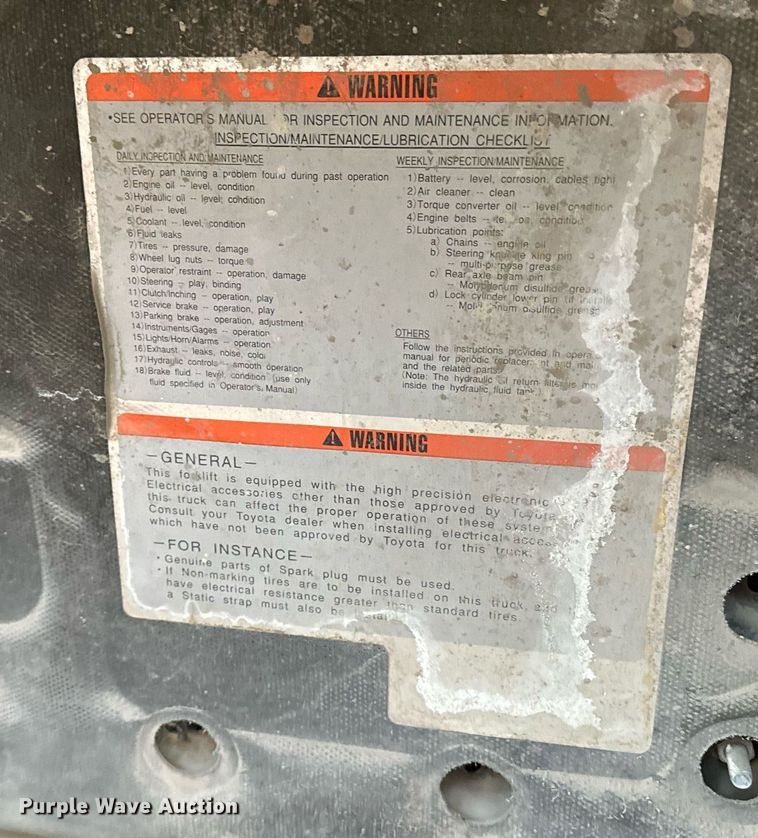 image for item EI4051 2005 Toyota 7FGU18 forklift