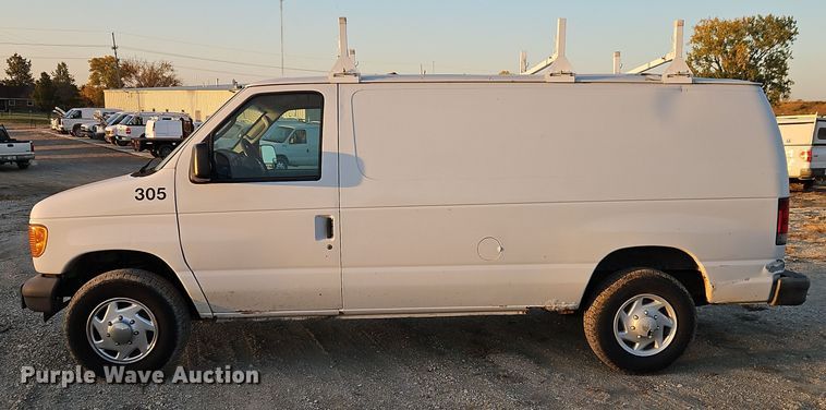 image for item EI8471 2005 Ford Econoline E250 van