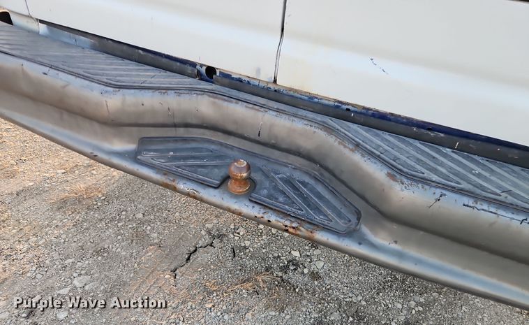 image for item EI8471 2005 Ford Econoline E250 van