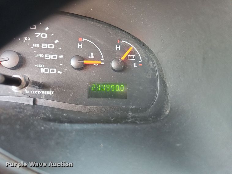 image for item EI8471 2005 Ford Econoline E250 van