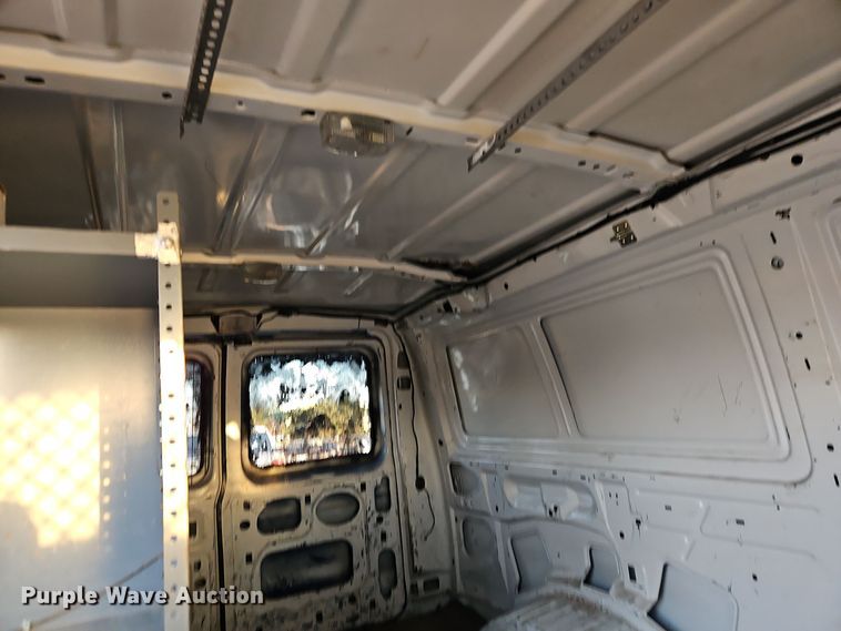 image for item EI8471 2005 Ford Econoline E250 van