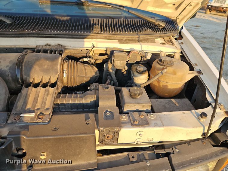 image for item EI8471 2005 Ford Econoline E250 van