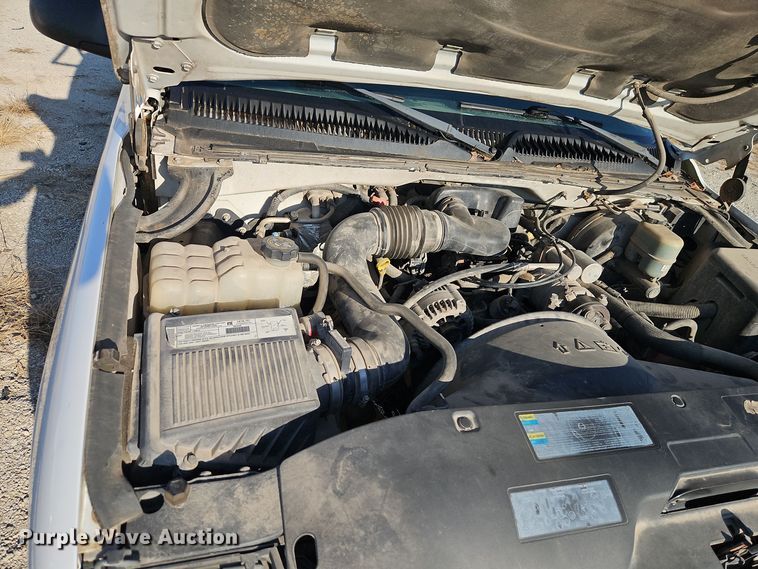 image for item EI8474 2002 Chevrolet  Silverado 1500 pickup truck