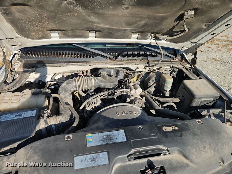 image for item EI8474 2002 Chevrolet  Silverado 1500 pickup truck