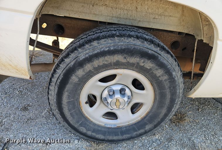 image for item EI8474 2002 Chevrolet  Silverado 1500 pickup truck