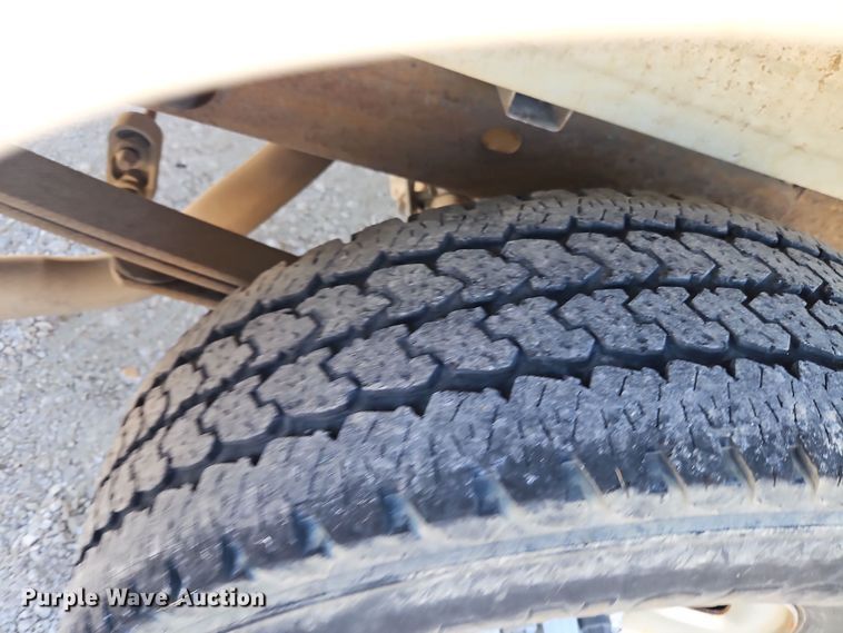 image for item EI8474 2002 Chevrolet  Silverado 1500 pickup truck