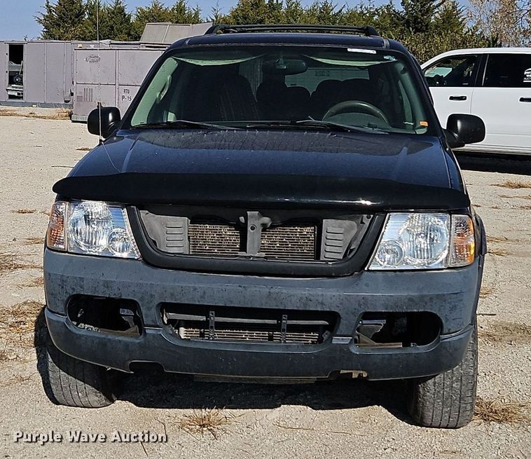 image for item EI8477 2004 Ford Explorer  SUV