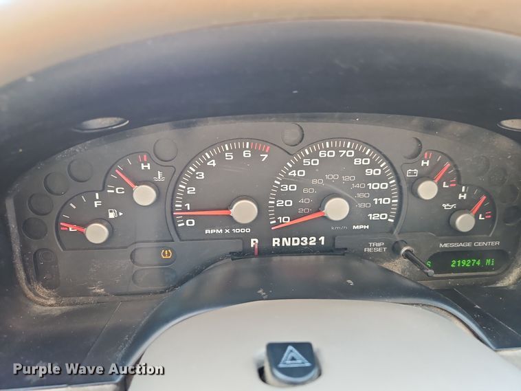 image for item EI8477 2004 Ford Explorer  SUV